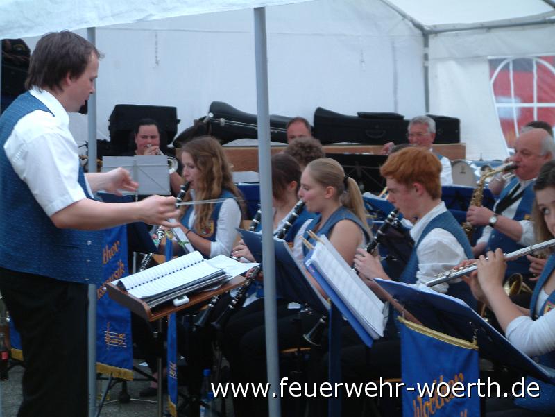 2012.04.30 Maibaumaufstellung 027.JPG